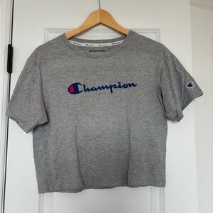 Champion Heather Gray Cropped Logo T Shirt Size Medium